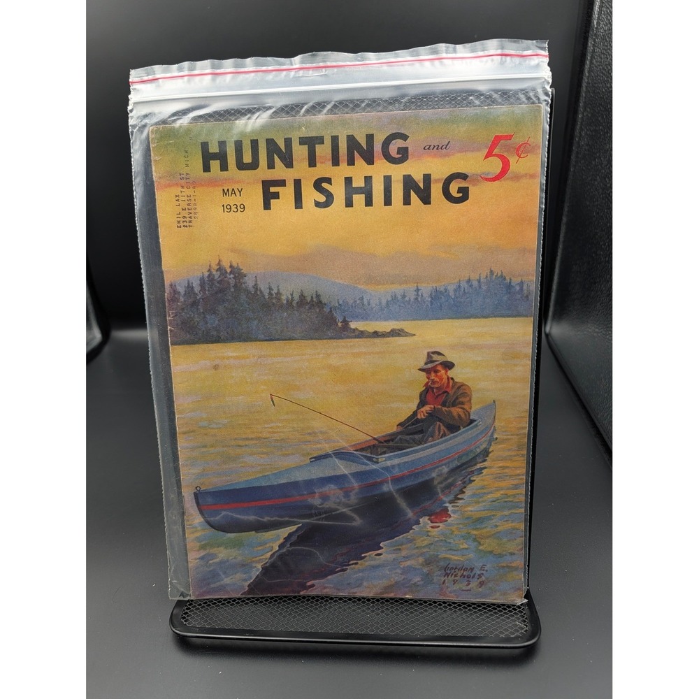 Vintage Hunting And Fishing‎ Magazine May 1939 Fishing Canoe Painted Cover